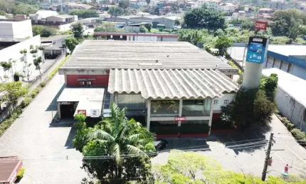 Barracão / Galpão / Depósito com 6 salas à venda na Rodovia Regis Bittencourt, 1400, Jardim Monte Alegre, Taboão da Serra