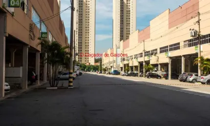 Barracão / Galpão / Depósito com 4 salas para alugar na Avenida Jaguaré, 818 3, Jaguaré, São Paulo