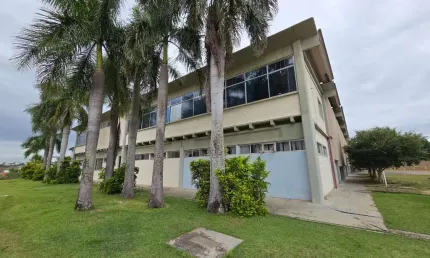 Barracão / Galpão / Depósito com 3 salas para alugar na Avenida Três de Março, 700, Aparecidinha, Sorocaba