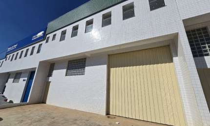Barracão / Galpão / Depósito com 3 salas para alugar na Avenida Victor Andrew, 194, Zona Industrial, Sorocaba