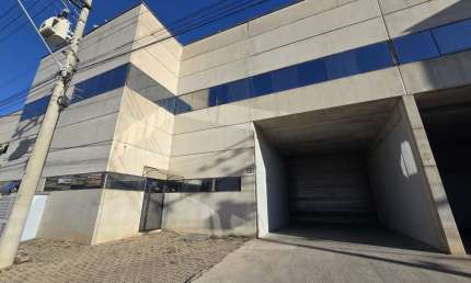 Galpão para alugar em Sorocaba em condomínio fechado