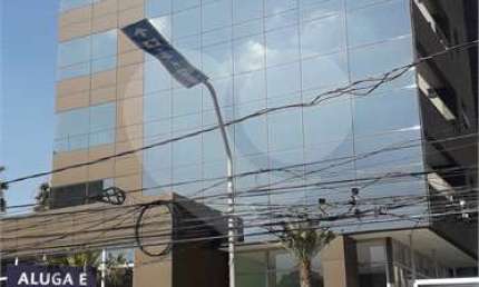 Prédio inteiro à venda ou para locação em Pinheiros - SP