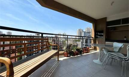 Apartamento com 4 quartos à venda em Vila Suzana - SP