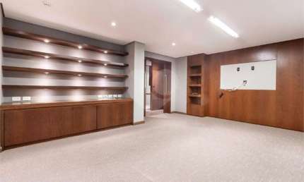 Apartamento com 5 quartos à venda em Cerqueira César - SP
