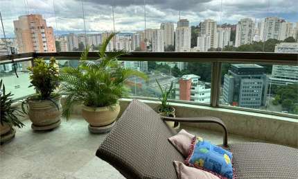 Cobertura com 4 quartos à venda em Vila Andrade - SP