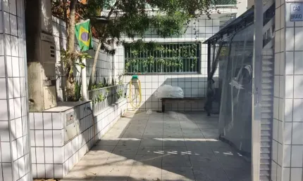 Casa com 2 quartos à venda na Rua Professor Torres Homem, Boqueirão, Santos