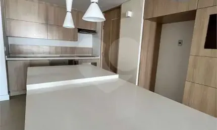 Apartamento com 2 quartos à venda em Vila Andrade - SP