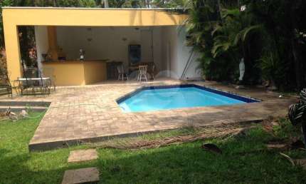 Casa com 4 quartos à venda ou para locação em Vila Tramontano - SP