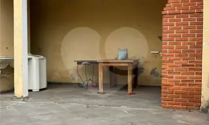 Casa térrea com 3 quartos à venda em Jardim Dom José - SP