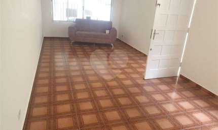 Sobrado com 3 quartos à venda em Vila Nova Alba - SP