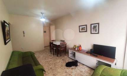 Apartamento com 1 quartos à venda ou para locação em Gonzaga - SP