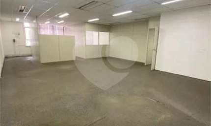 Sala comercial à venda na Rua Barão de Itapetininga, Centro, São Paulo
