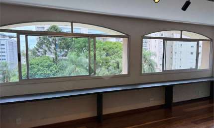 Apartamento com 4 quartos à venda em Bela Vista - SP