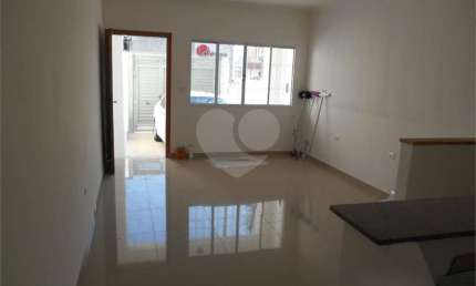 Sobrado com 2 quartos à venda em Vila Gomes Cardim - SP