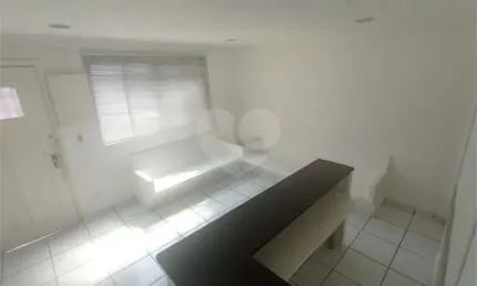 Casa com 2 quartos à venda na Rua Doutor Zuquim, Santana, São Paulo