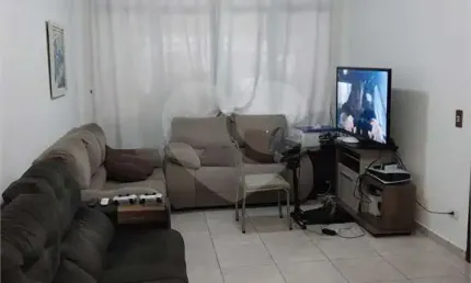 Sobrado com 4 quartos à venda em Vila Campestre - SP