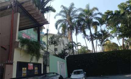 Sobrado com 3 quartos à venda ou para locação em Jardim Virginia Bianca - SP