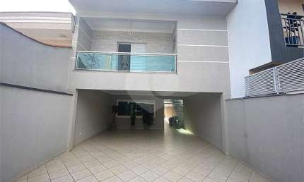 Sobrado com 3 quartos à venda em Vila Mangalot - SP