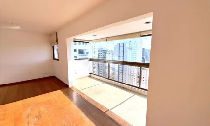 Apartamento com 3 quartos à venda na Avenida Moema, Moema, São Paulo