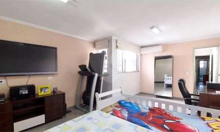 Sobrado com 4 quartos à venda ou para locação em Vila Pompéia - SP