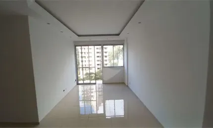 Apartamento com 3 quartos à venda ou para locação em Jardim Londrina - SP
