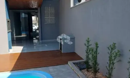 GEMINADOS A VENDA COM 3 QUARTOS, SENDO 1 SUÍTE COM PISCINA NO FLORESTA