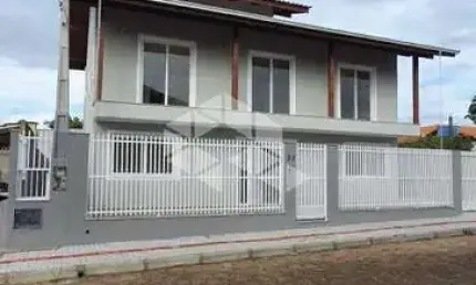 Casa com 4 quartos à venda na Getúlio Bittencourt, 88, Centro, Barra Velha