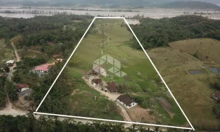 Chácara a Venda no Bairro Vila Nova com 104.000m², ideal para eventos, criação de gado e espaço para plantação de arroz!