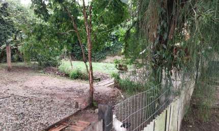 Terreno Comercial no Bairro Santo Antônio divisa com Costa e Silva com casa de apoio.