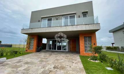 Casa em Condomínio Fechado à venda no Blue, Xangri-Lá com 4 quartos (4 suítes)