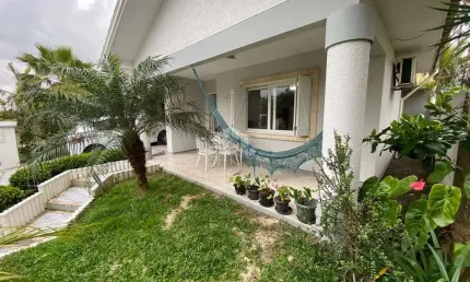 Casa com 3 quartos à venda na Rio Das Contas, 1025, Centro, Xangri-Lá