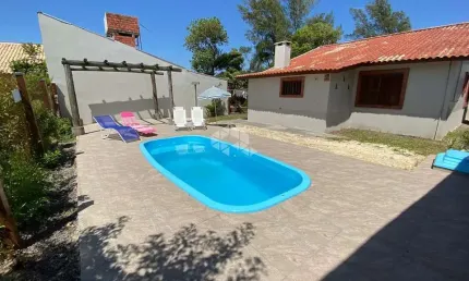 Casa com 3 dormitórios, 1 vaga, em Noiva do Mar, Xangri-lá/RS