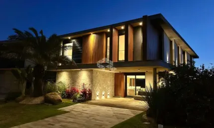 Casa com 6 suítes no condomínio enseada - xangri-lá
