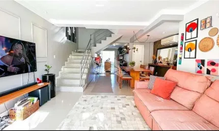 Casa com 3 quartos à venda na Rua Juruva, 207, Ariribá, Balneário Camboriú