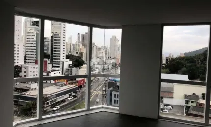 Sala Comercial no Spot Work Place em Balneário Camboriú
