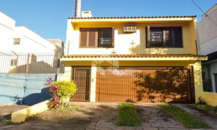 Casa com 3 quartos à venda na Avenida Lageado, 207, Petrópolis, Porto Alegre