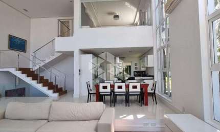 VENHA MORAR NUMA CASA CONTEMPORÂNEA COM 3 SUITES PERTO DO ANCHIETA
