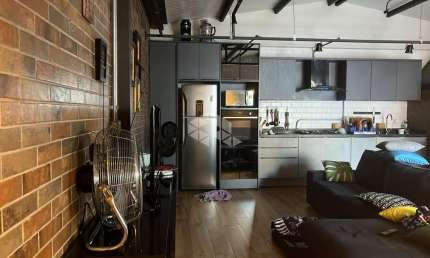 More e trabalhe no mesmo local!!! Lindo apartamento com ampla loja embaixo