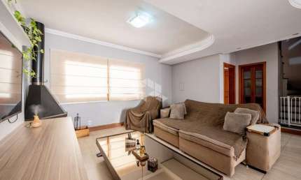CASA EM CONDOMÍNIO COM 3 DORMITÓRIOS NO BAIRRO ECOVILLE