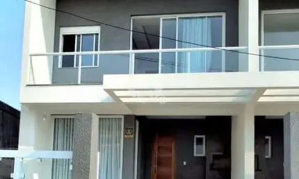 BAIXOU O PREÇO: CASA NOVA de alto padrão em Capão da Canoa