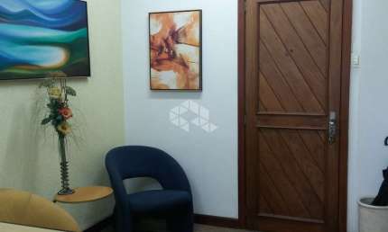 TORRANDO SALA COMERCIAL COM 48,32M² NO CENTRO DE PORTYO ALEGRE