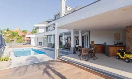Casa de alto padrão à venda no bairro tres figueiras - 620m² privativos
