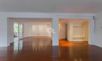 Apartamento 3 dormitórios, 2suite, living para 4 ambientes, 3 vagas de garagem