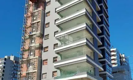 Apto novo na cidade alta, 02 dorm. (01 suíte), 87 m².