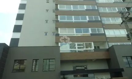 Apartamento na região mais valorizada da cidade com 02 dormitórios sendo 01 suíte