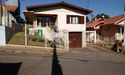 Casa com 3 quartos à venda na Ulysses Roman Ross, 1197, Universitário, Bento Gonçalves