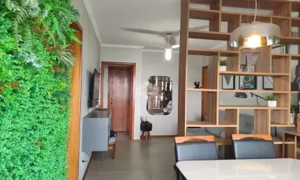 Apartamento 2 quartos com dependência de empregada, área de lazer completa - localização central!