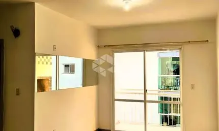 Apartamento à venda com excelente orientação solar, a apenas 5 minutos do centro!