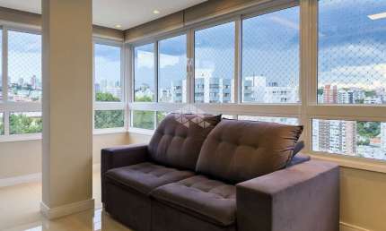 Apartamento no bairro Borgo com dois dormitórios, sendo  um suíte.
