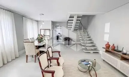 Casa com 03 quartos/dormitórios no bairro Deltaville, em Biguaçu- SC